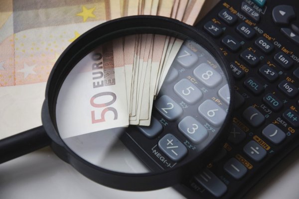 Modern warehouse facility in port handling e-com